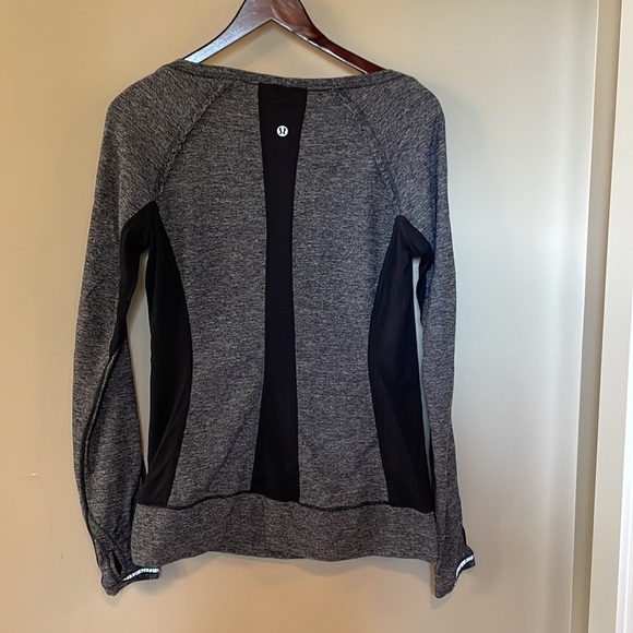 Lululemon top - Picture 5 of 8